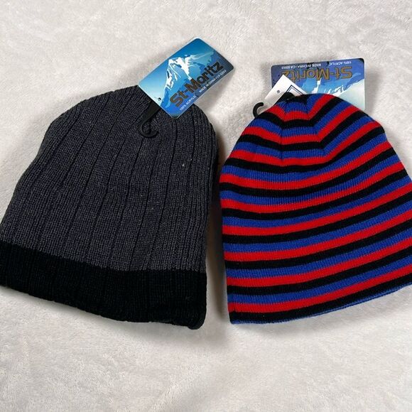 Fleece lined beanies ⚫️ NWT ⚫️ youth or adult small - Picture 1 of 4